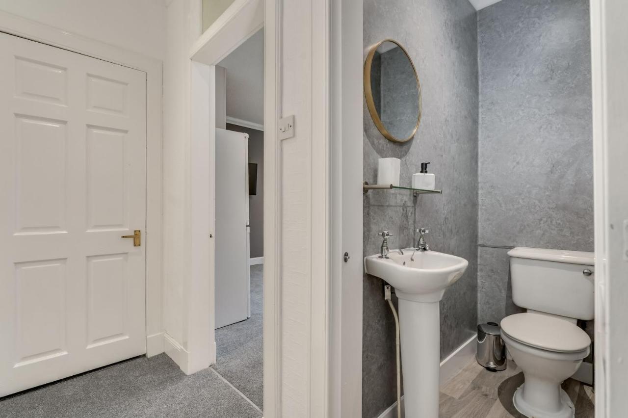 The Garden Flat, Loch Lomond Apartment Alexandria Exterior foto